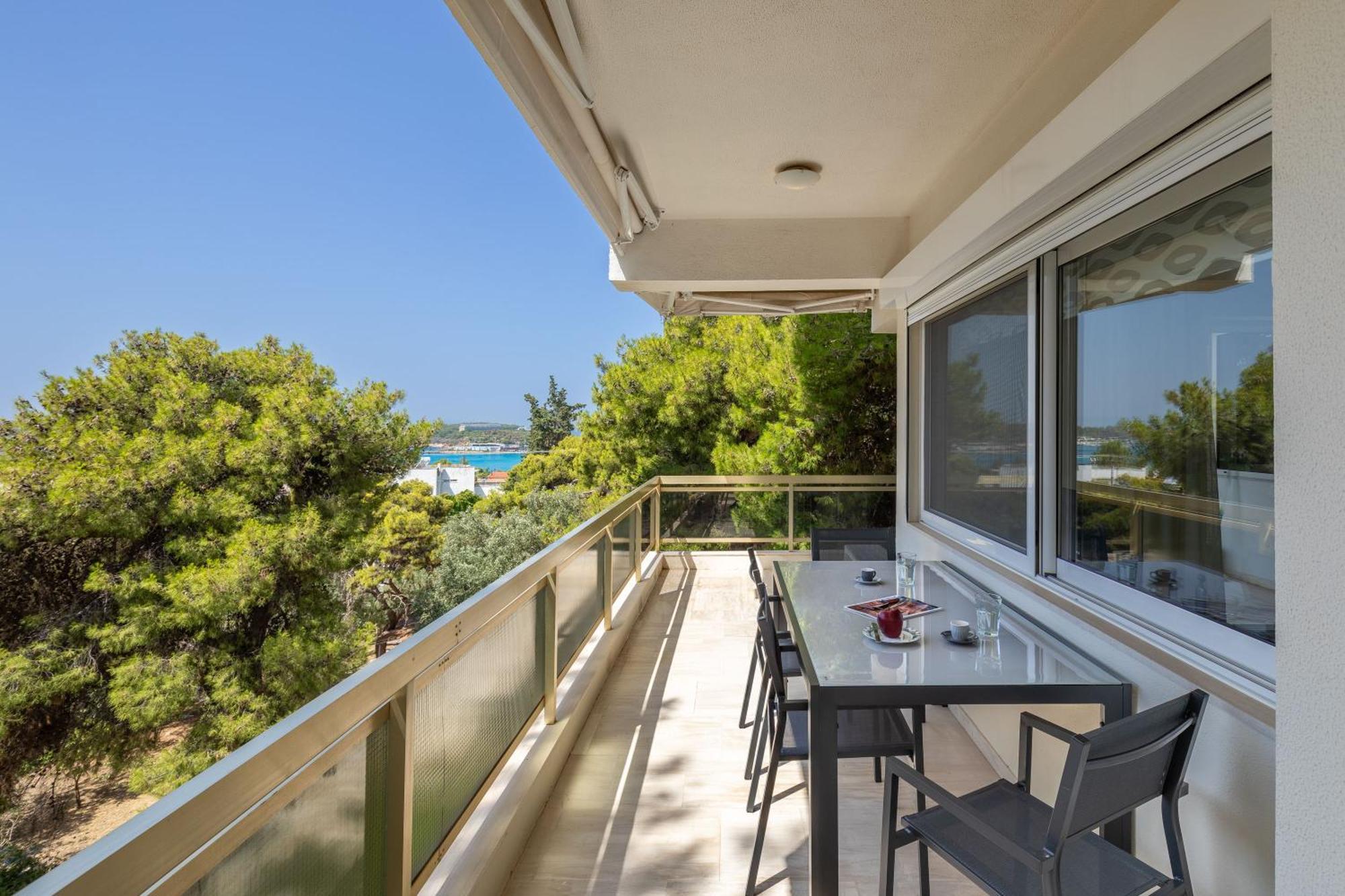 Relux Sea View 2 Bedroom Apartment By Blupine Athens Luaran gambar